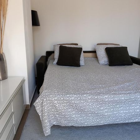 Appartement Independant Dans Une Villa Miramas Buitenkant foto