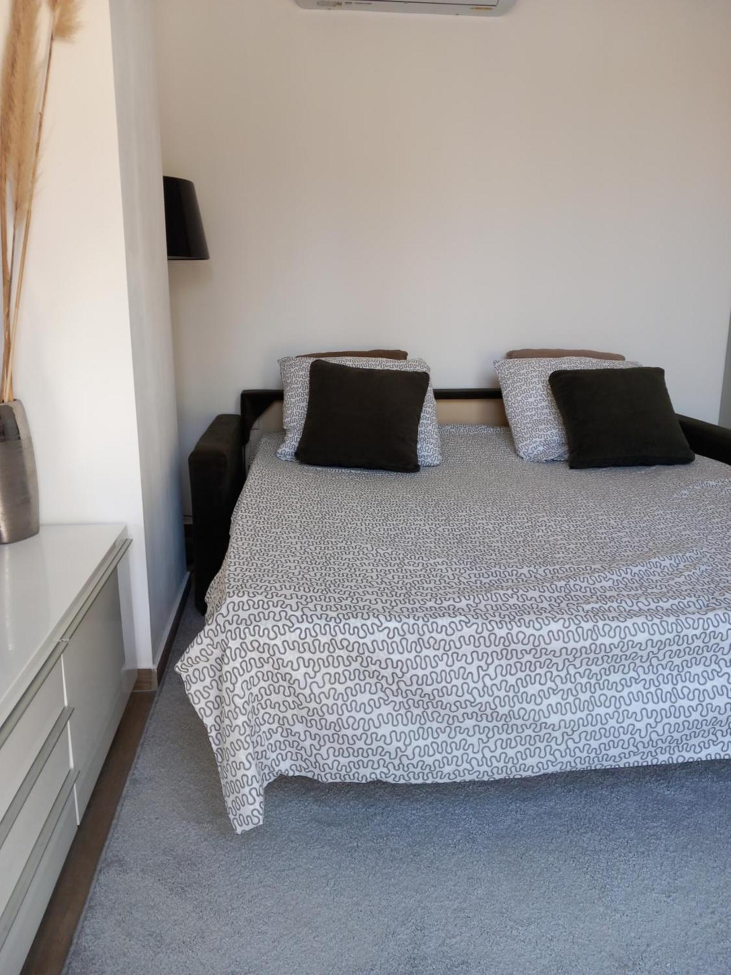 Appartement Independant Dans Une Villa Miramas Buitenkant foto