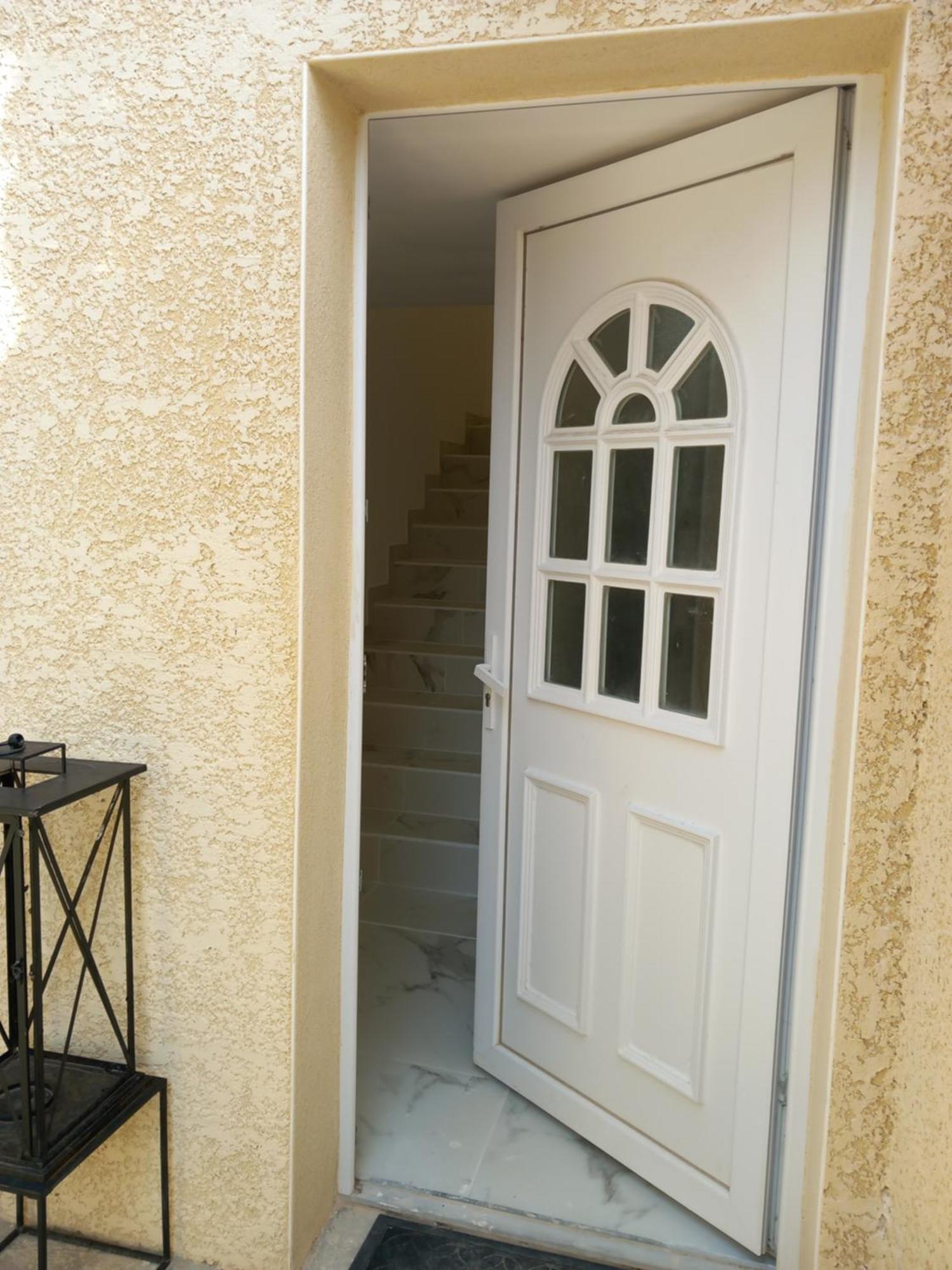 Appartement Independant Dans Une Villa Miramas Buitenkant foto